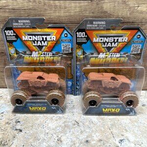 Lot of 2 Monster Jam Mystery Mudders MAX-D 1:64 True Metal Truck Spin Master